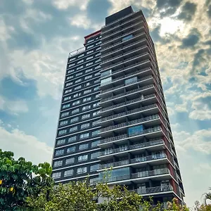 Apartamento 360 Suítes Vn Turiassú